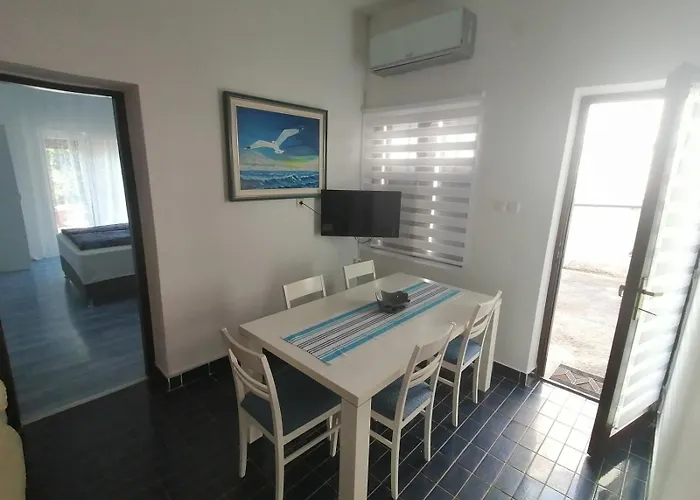 Sasa P Apartamento Novi Vinodolski
